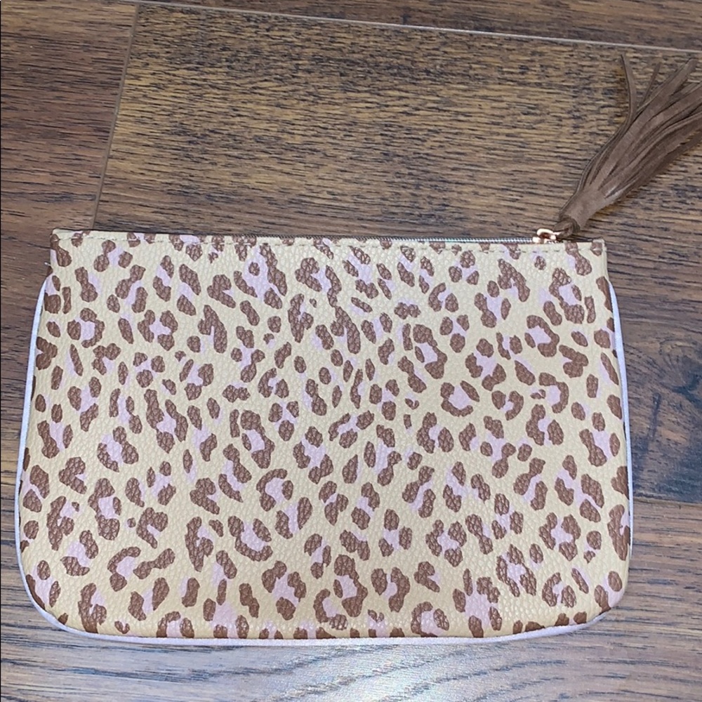 Makeup bag